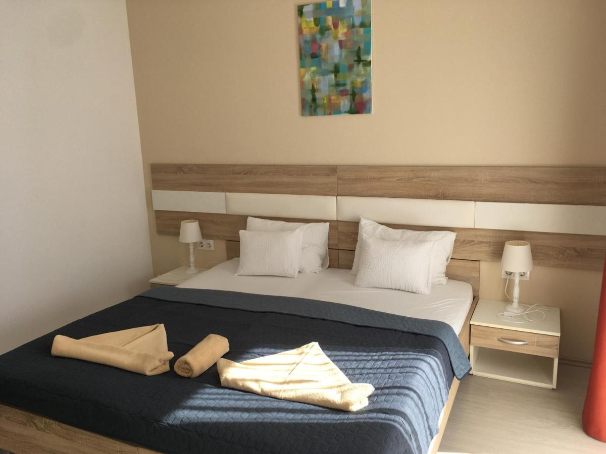 Hotel Pallone Balatonfured Luaran gambar