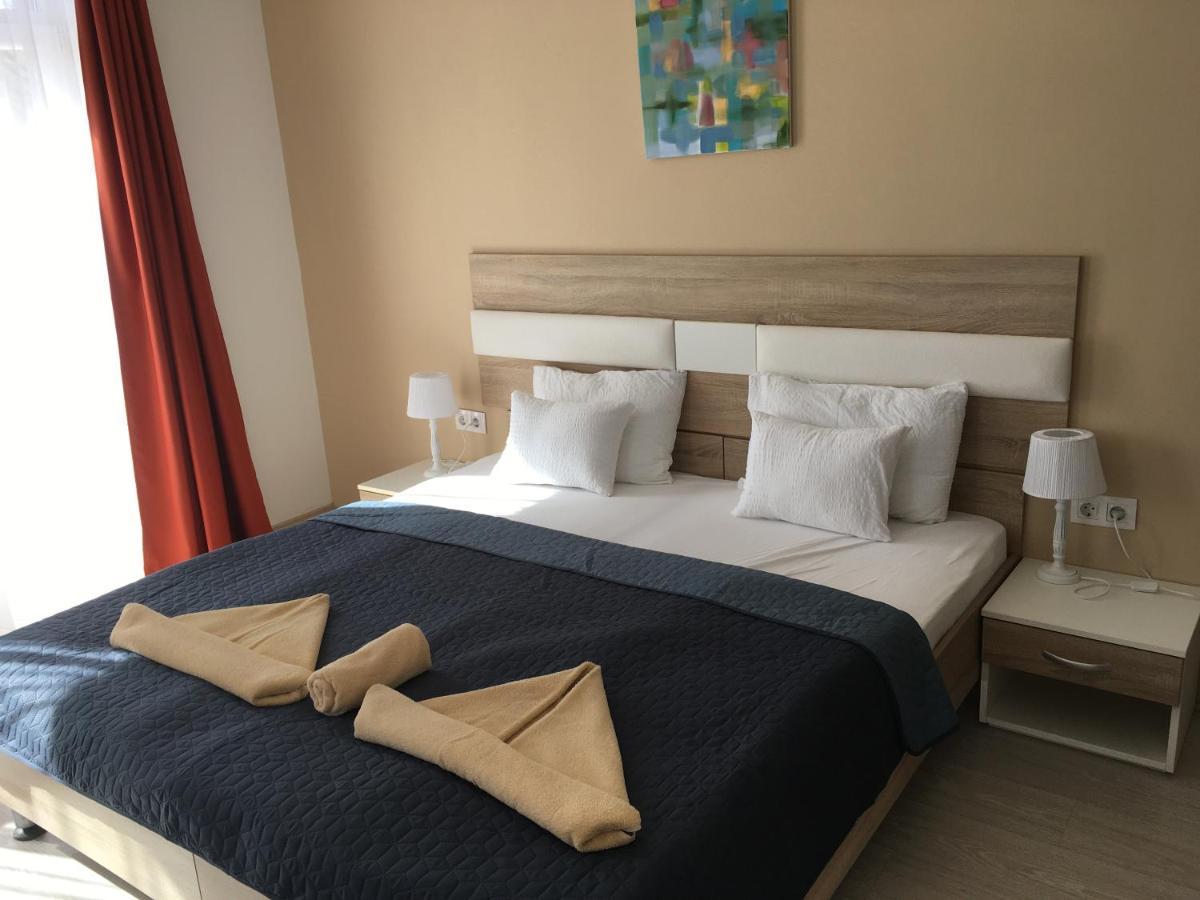 Hotel Pallone Balatonfured Luaran gambar